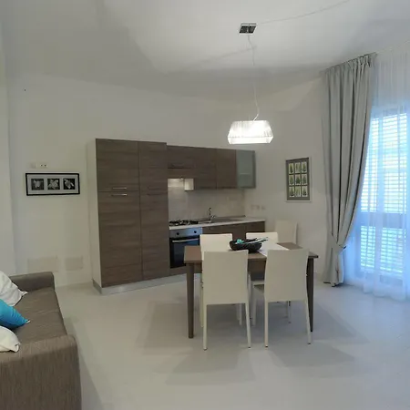 Italiana Apartment *